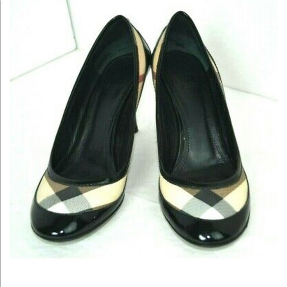 Burberry heels - Picture 2 of 7